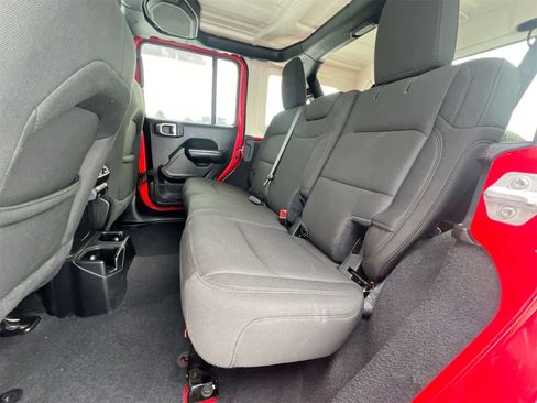 Used 2020 Jeep Wrangler Unlimited Sport S image 19