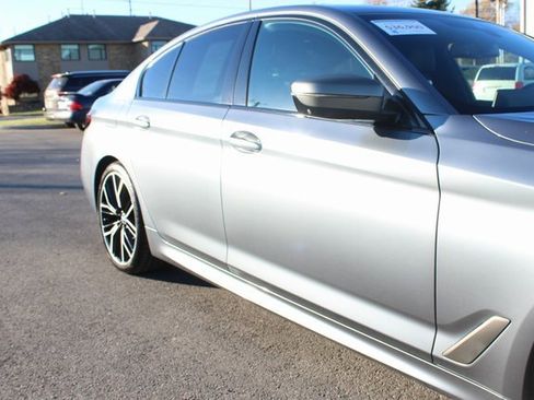 Used 2021 BMW M550i xDrive image 49