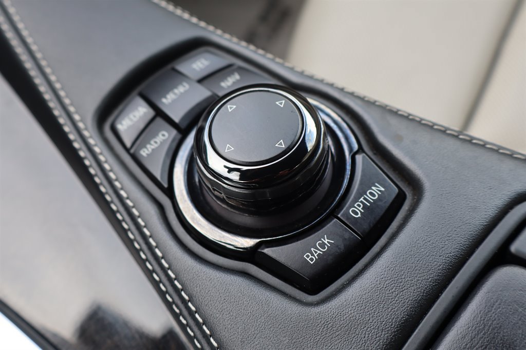 Used 2014 BMW 650i Convertible RWD image 41