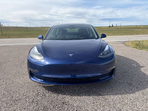 Used 2022 Tesla Model 3 Long Range image 8
