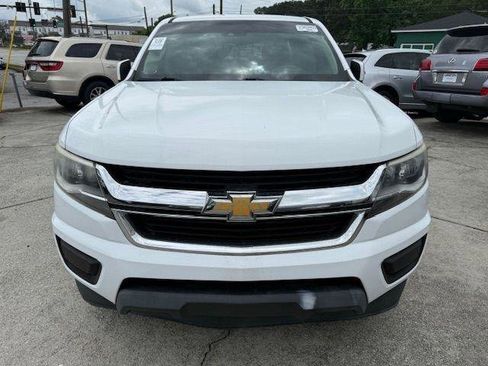 Used 2018 Chevrolet Colorado LT w/ Safety Package RWD image 3