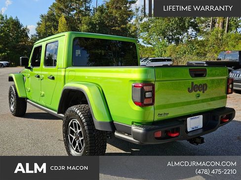 New 2025 Jeep Gladiator Rubicon AWD/4WD image 10