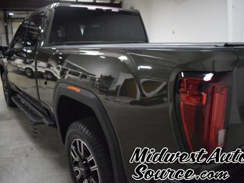 Used 2023 GMC Sierra 2500 AT4 w/ Gooseneck/5TH Wheel Package AWD/4WD image 4