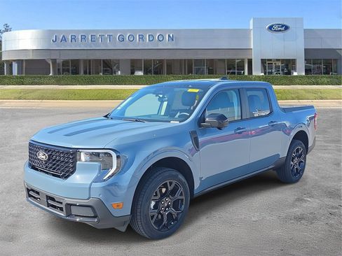 New 2025 Ford Maverick Lariat w/ Black Appearance Package image 2