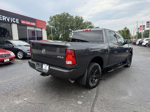 Used 2018 RAM 1500 Express AWD/4WD image 7