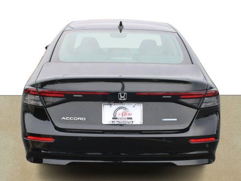 Used 2023 Honda Accord EX-L image 5