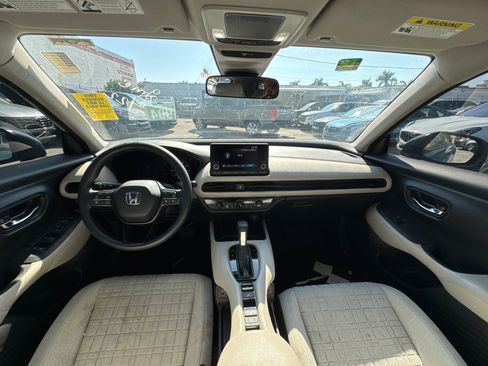 Used 2023 Honda HR-V LX image 26