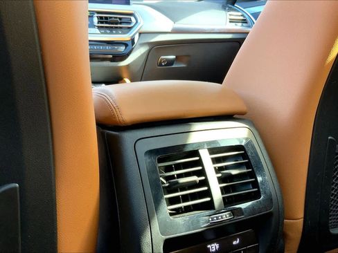 Used 2023 BMW X4 xDrive30i w/ M Sport Package AWD/4WD image 35
