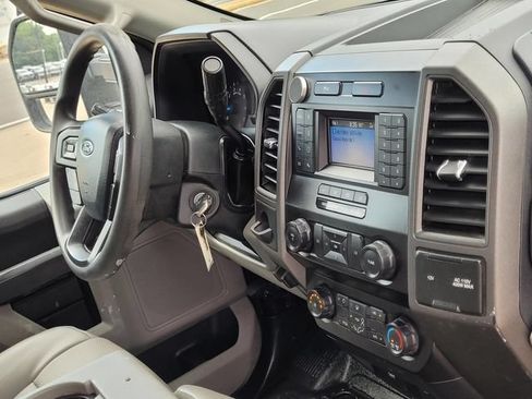 Used 2020 Ford F350 XL w/ Power Equipment Group RWD image 10