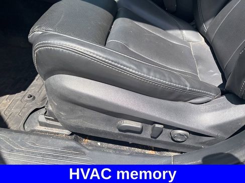 Used 2023 Subaru Outback Limited XT AWD/4WD image 16