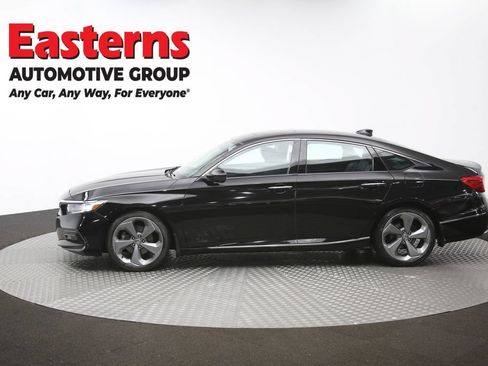 Used 2018 Honda Accord Touring image 59