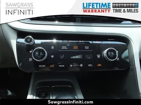 Used 2026 INFINITI QX60 Luxe w/ Cargo Package FWD image 31