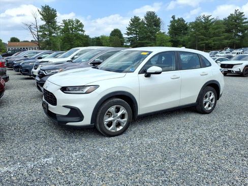 Used 2023 Honda HR-V LX image 2