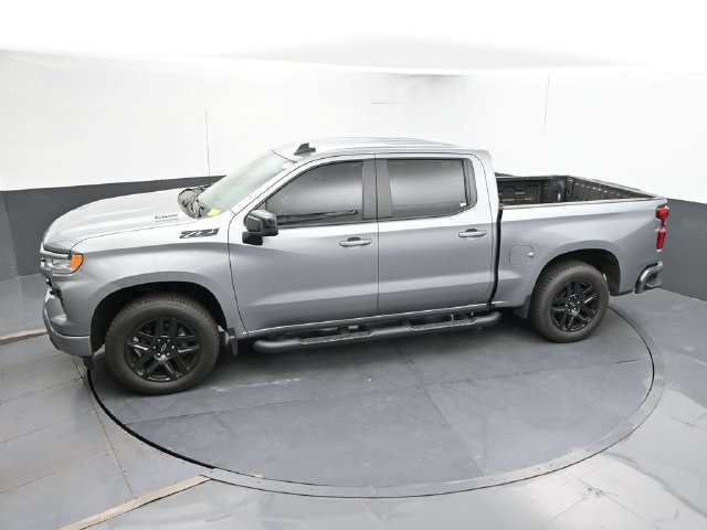 Used 2024 Chevrolet Silverado 1500 RST AWD/4WD image 38