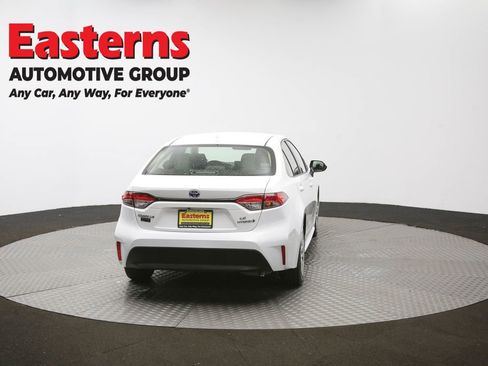 Used 2024 Toyota Corolla LE FWD image 37