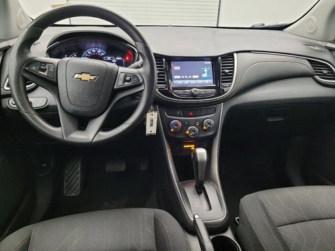 Used 2017 Chevrolet Trax LT AWD/4WD image 22
