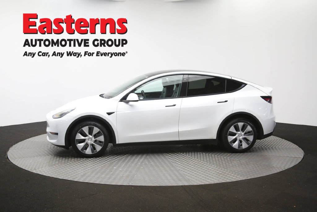 Used 2022 Tesla Model Y Long Range AWD/4WD image 57
