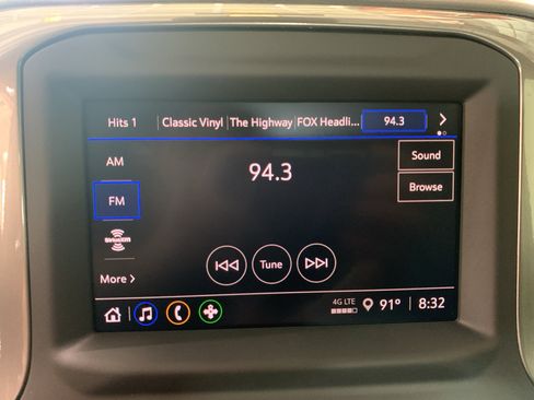 New 2026 Chevrolet Silverado 2500 Custom w/ Custom Value Package AWD/4WD image 19