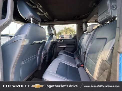 Used 2022 Ford Bronco Outer Banks AWD/4WD image 29