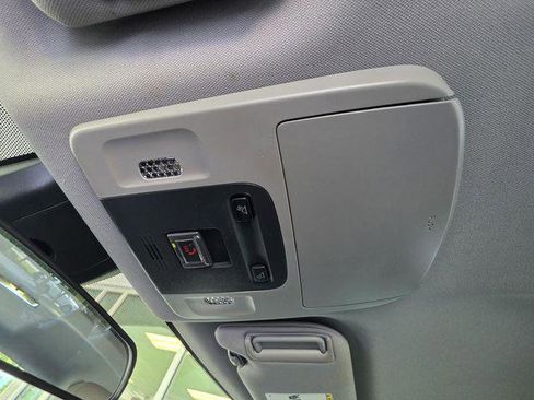 Certified 2022 Toyota Camry SE FWD image 23