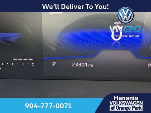 Certified 2025 Volkswagen Jetta SE FWD image 29