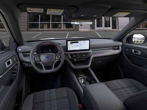 New 2025 Ford Explorer ST-Line image 9