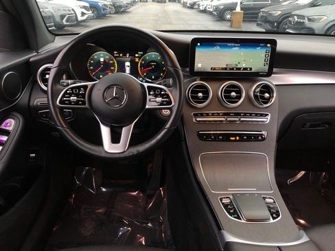 Used 2022 Mercedes-Benz GLC 300 4MATIC w/ Driver Assistance Package image 16
