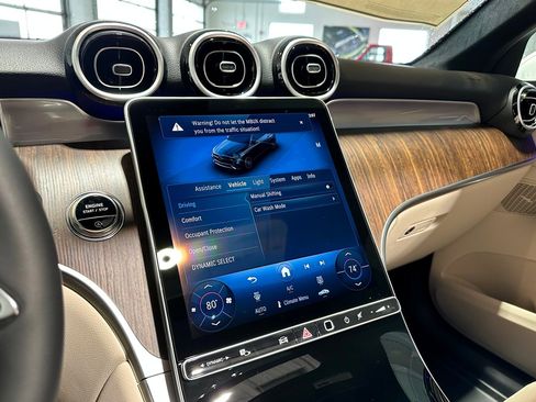 New 2026 Mercedes-Benz GLC 300 4MATIC image 10