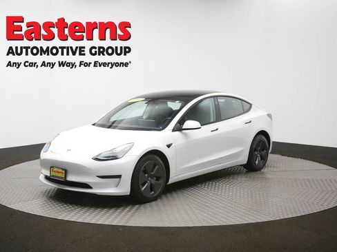 Used 2023 Tesla Model 3 Standard Range image 53