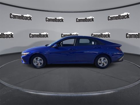 New 2026 Hyundai Elantra SE image 4