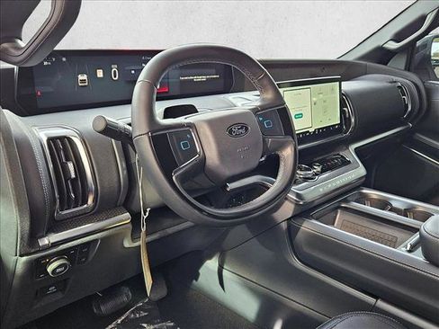 New 2025 Ford Expedition Platinum w/ Stealth Appearance Package image 3