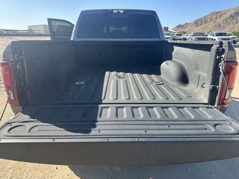 Used 2025 RAM 3500 Laramie AWD/4WD image 24