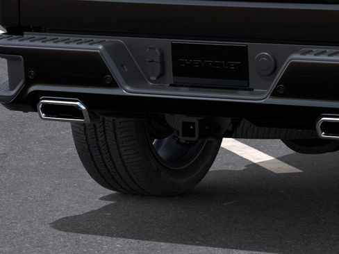 Used 2023 Chevrolet Silverado 1500 High Country w/ High Country Premium Package AWD/4WD image 38