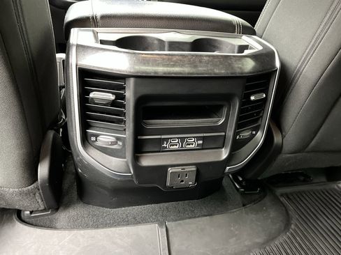 Used 2019 RAM 1500 Big Horn AWD/4WD image 13