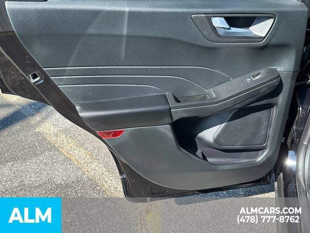 Used 2026 Ford Escape ST-Line FWD image 24