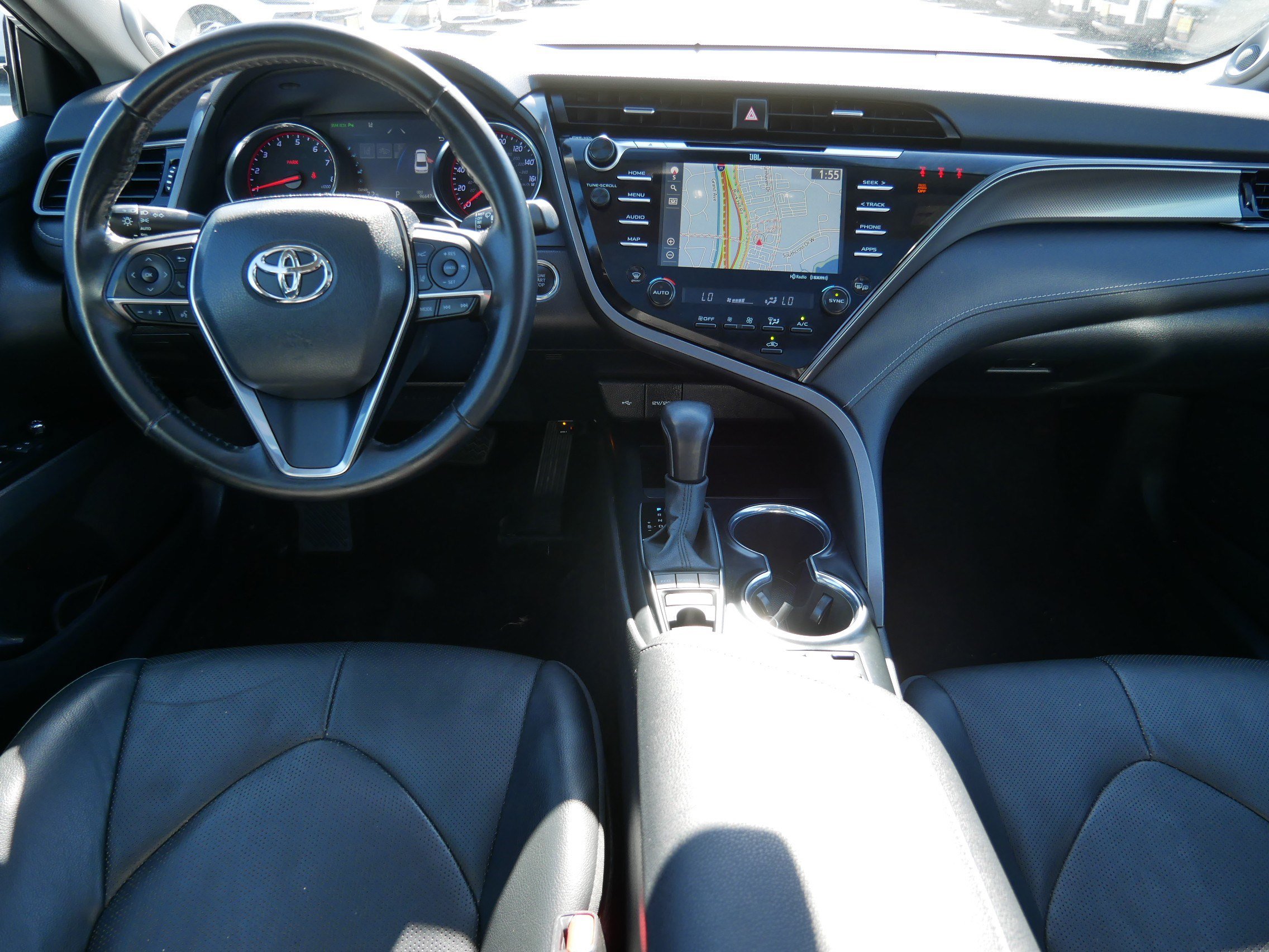Used 2020 Toyota Camry XSE w/ Driver Assist Package FWD image 10
