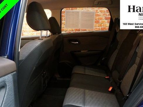Certified 2021 Nissan Rogue SV image 28