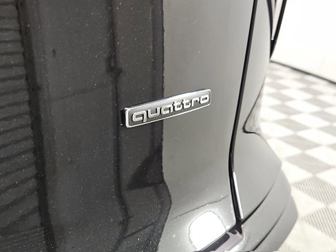 New 2026 Audi Q3 quattro 2.0T AWD/4WD image 12