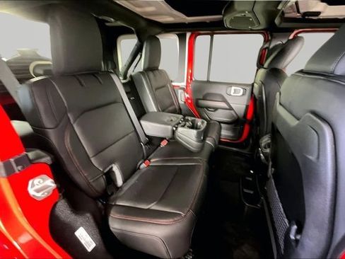 New 2026 Jeep Wrangler Unlimited Rubicon AWD/4WD image 10