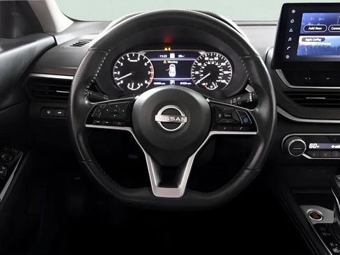 Used 2023 Nissan Altima 2.5 SL image 28