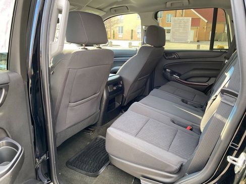 Used 2018 GMC Yukon SLE image 24