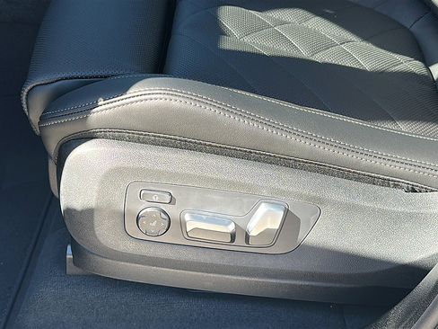 New 2026 BMW X5 xDrive40i w/ M Sport Package image 12