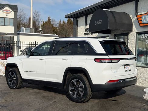 Used 2022 Jeep Grand Cherokee Limited 4xe w/ Luxury Tech Group II image 9