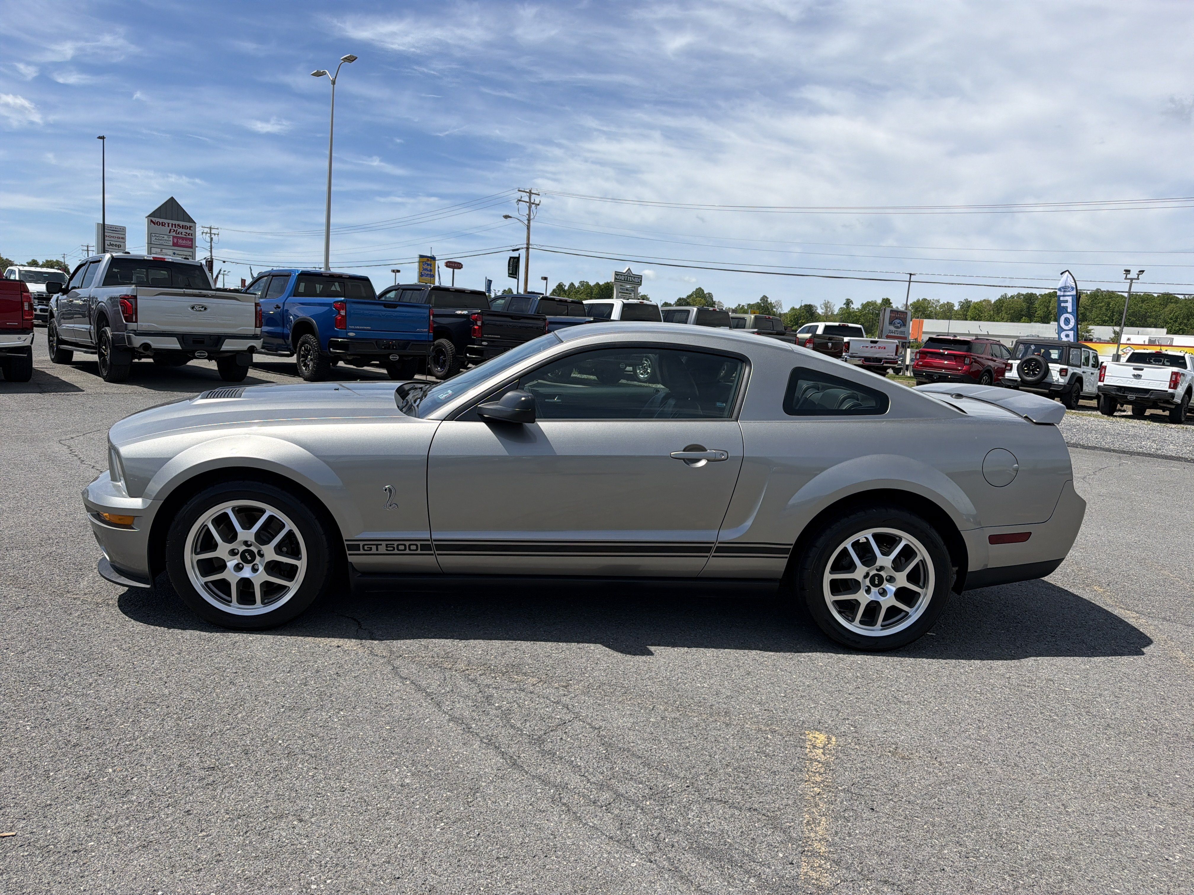 Used 2008 Ford Mustang Shelby GT500 RWD image 8