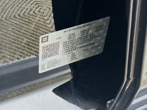 Used 2019 GMC Yukon SLE w/ SLE Value Package image 39