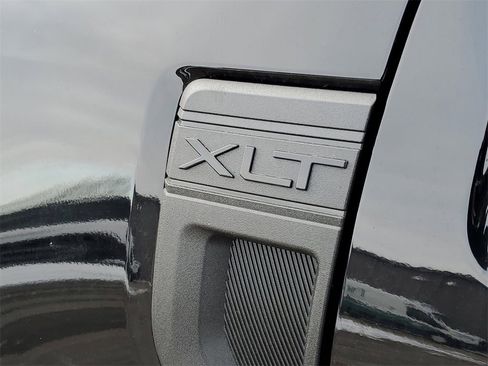 New 2026 Ford Maverick XLT w/ XLT Luxury Package image 29