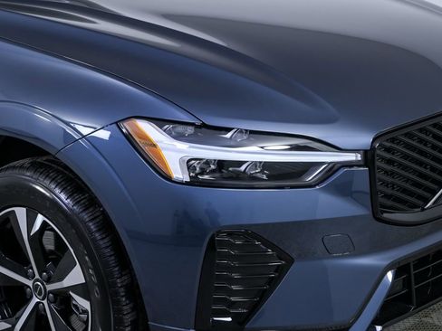 Certified 2026 Volvo XC60 B5 Core image 37