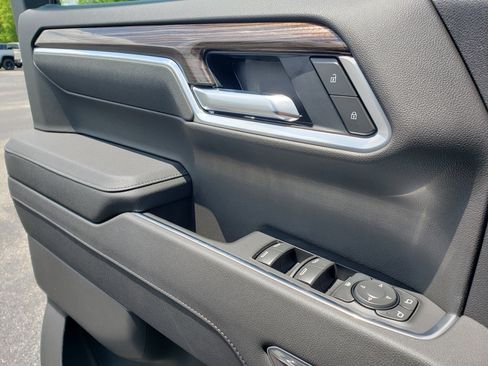 New 2026 Chevrolet Silverado 1500 RST w/ RST All Star Premium Package AWD/4WD image 11