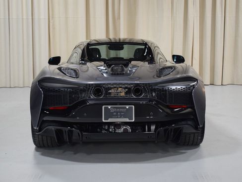 New 2025 McLaren Artura Spider image 11