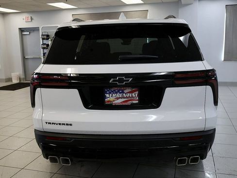 New 2026 Chevrolet Traverse LT w/ Midnight/Sport Edition image 8